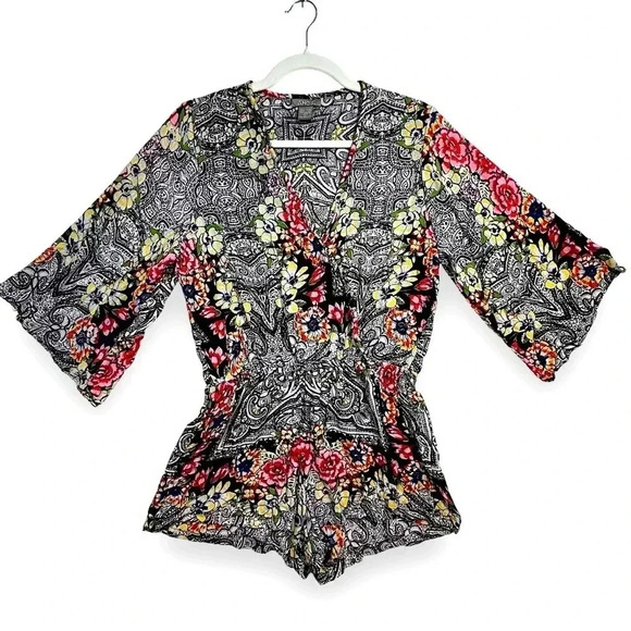 Angie Floral Boho Flared Sleeve Surplice V Neck Shorts Romper Size Large - Picture 1 of 12